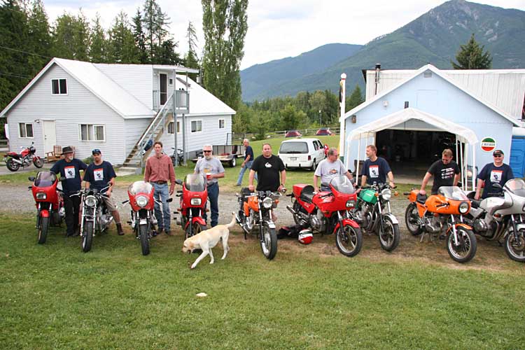 With everyone back from their afternoon's entertainment riding the roads around Nakusp, we gathered <br />back at Wolfgang's for the BBQ and obligatory group shot.