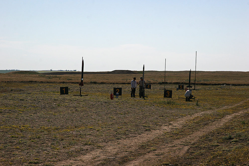 setting up a launch rail...