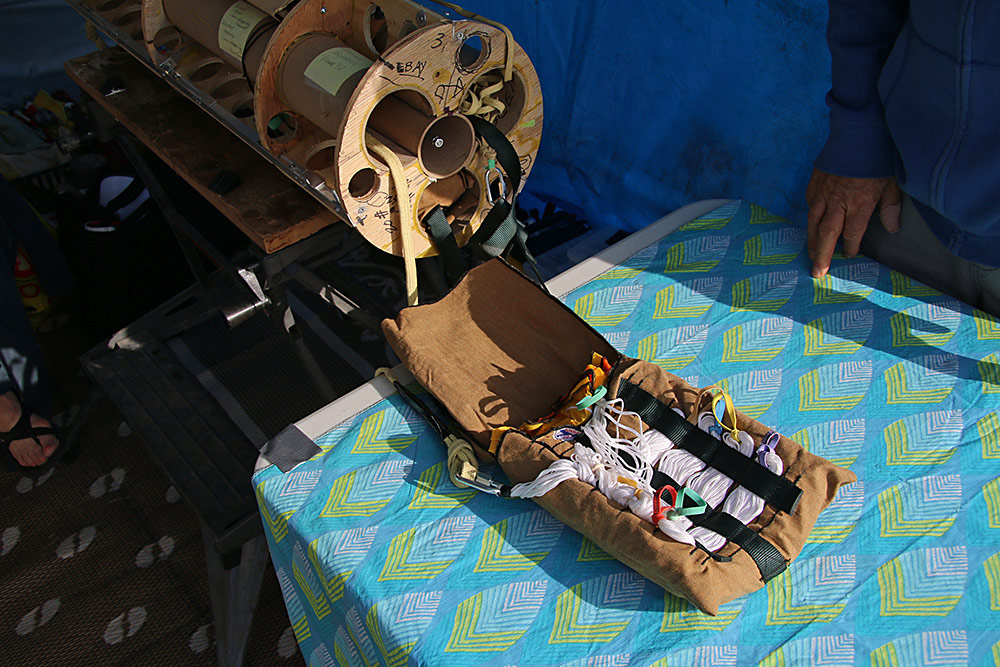 chute deployment bag...