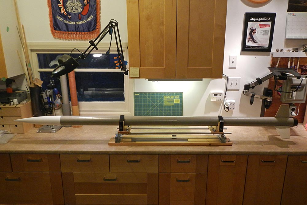 The GL Vertical Assault kit, dry assembled on the bench.<br />This is a K powered airframe...