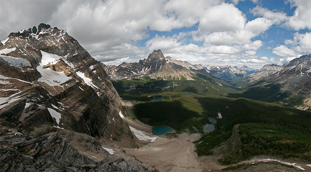 looking north to Morning Glory lakes...